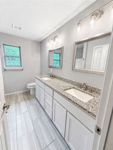5 Henley Lane, Bella Vista, AR 72714