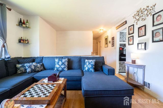 5 Stanley Road, East Brunswick, NJ 08816