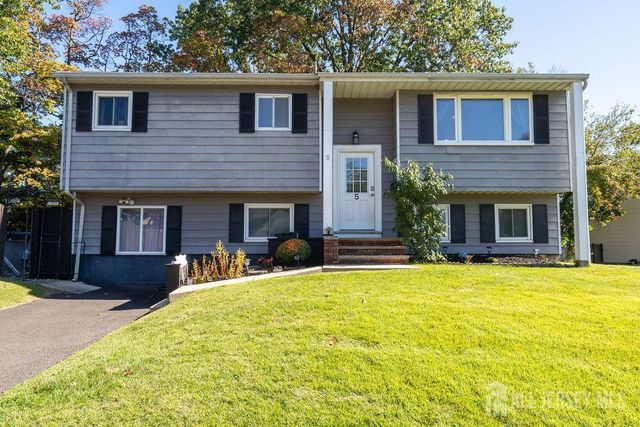 5 Stanley Road, East Brunswick, NJ 08816