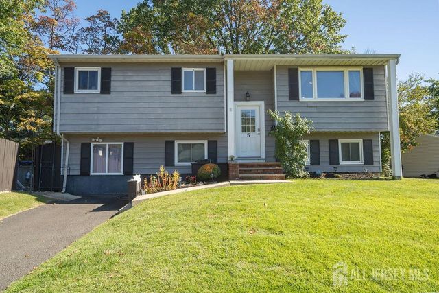 5 Stanley Road, East Brunswick, NJ 08816