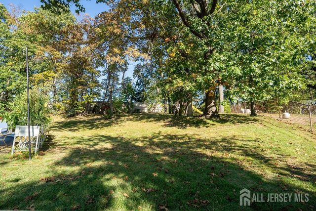 5 Stanley Road, East Brunswick, NJ 08816
