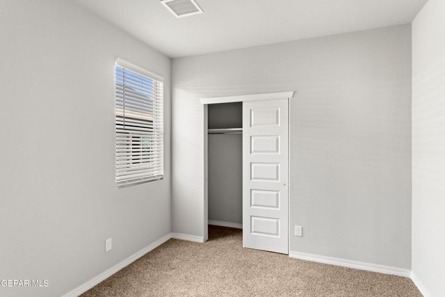 624 PASEO DE LA REINA Street, Horizon City, TX 79928