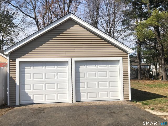 176 Sisson Street, East Hartford, CT 06118