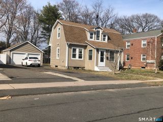 176 Sisson Street, East Hartford, CT 06118