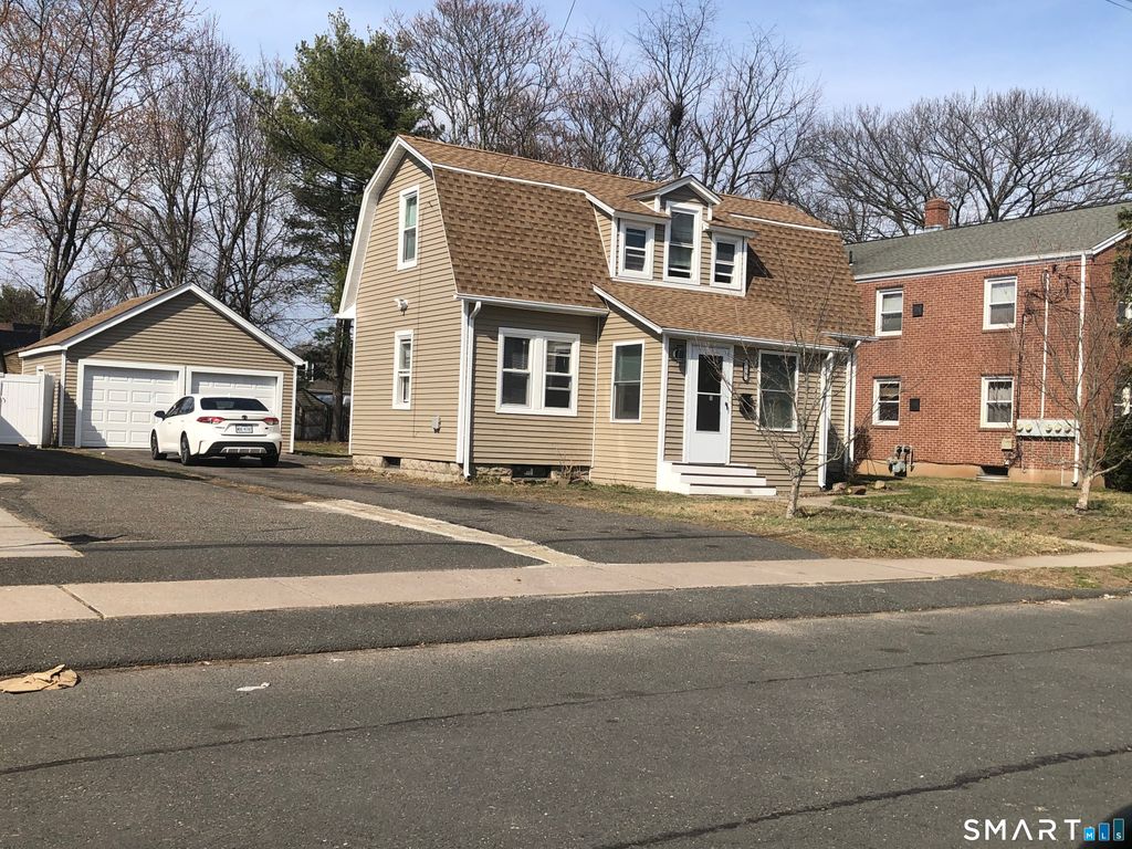 176 Sisson Street, East Hartford, CT 06118