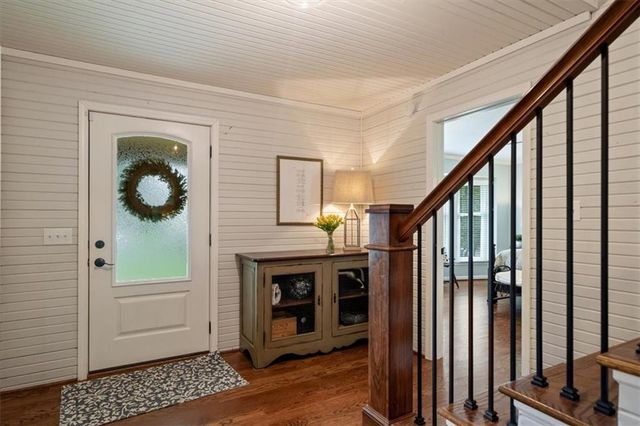 8262 W 117th Street, Overland Park, KS 66210