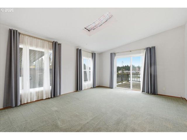 10400 Se COOK Ct 166, Milwaukie, OR 97222