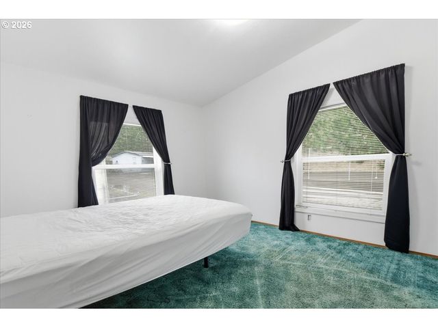 10400 Se COOK Ct 166, Milwaukie, OR 97222