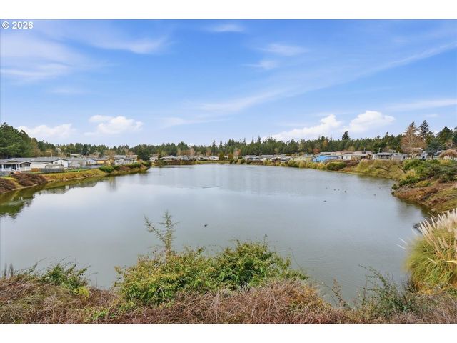 10400 Se COOK Ct 166, Milwaukie, OR 97222