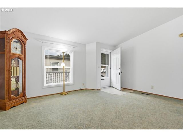 10400 Se COOK Ct 166, Milwaukie, OR 97222