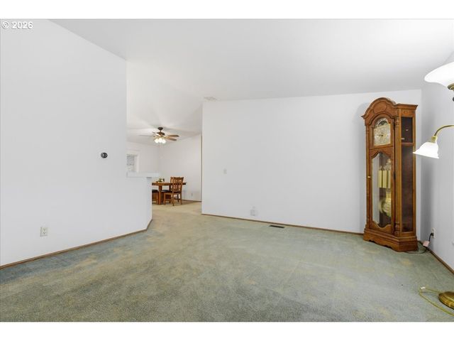 10400 Se COOK Ct 166, Milwaukie, OR 97222