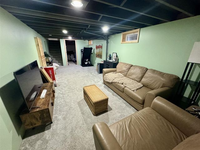 4041 Lester Drive, Grand Rapids, MI 49525