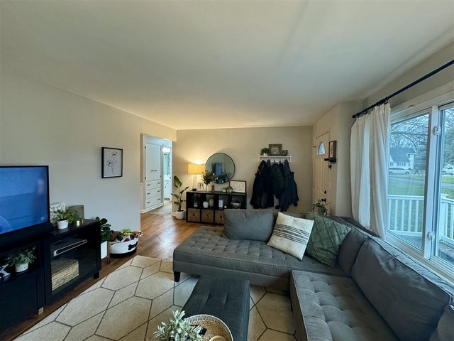 4041 Lester Drive, Grand Rapids, MI 49525