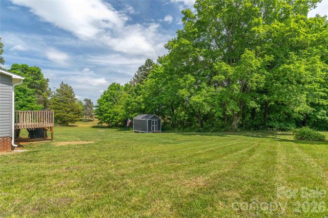 6925 S Nc Highway 150 Highway, Lexington, NC 27295