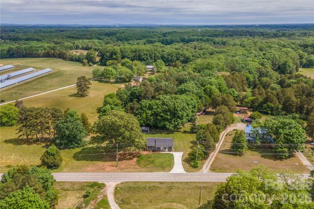6925 S Nc Highway 150 Highway, Lexington, NC 27295