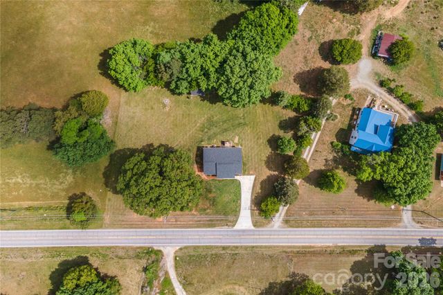 6925 S Nc Highway 150 Highway, Lexington, NC 27295