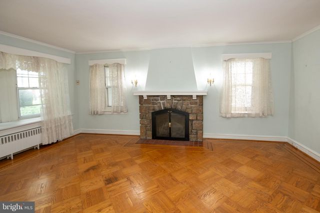707 KNORR ST, Philadelphia, PA 19111