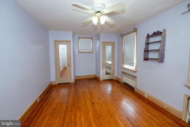 707 KNORR ST, Philadelphia, PA 19111