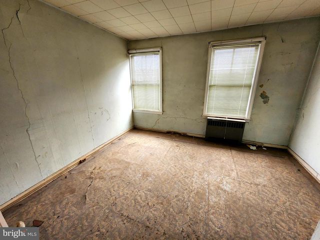 230 S POTOMAC ST, Hagerstown, MD 21740