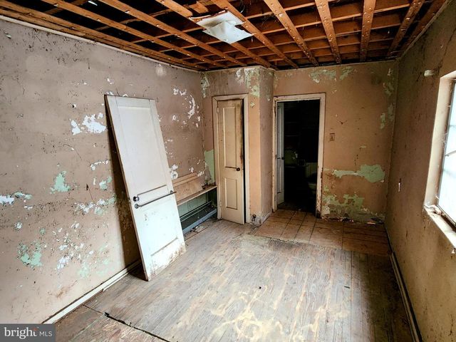 230 S POTOMAC ST, Hagerstown, MD 21740