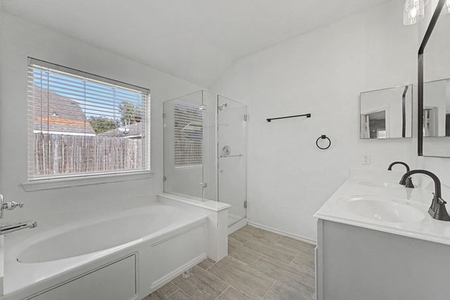 16534 Whitaker Creek Drive, Houston, TX 77095