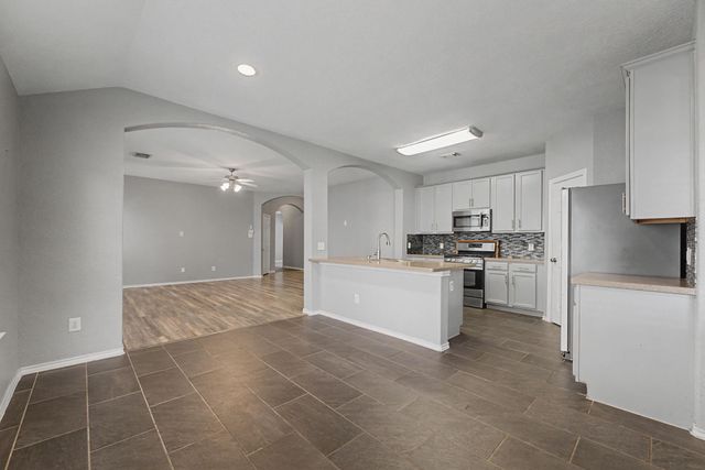 16534 Whitaker Creek Drive, Houston, TX 77095