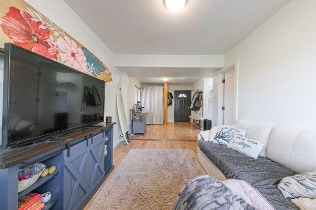 11566 Rhineland Avenue, Truckee, CA 96161