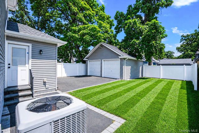 1365 Langdon Boulevard, Rockville Centre, NY 11570