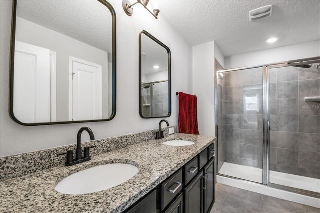 5075 CASPIAN STREET, St Cloud, FL 34771