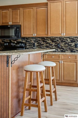 5460 Rockford Drive, Lincoln, NE 68521