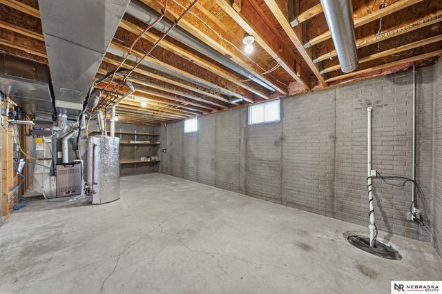 5460 Rockford Drive, Lincoln, NE 68521