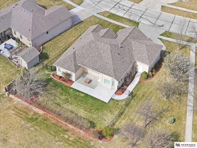 5460 Rockford Drive, Lincoln, NE 68521