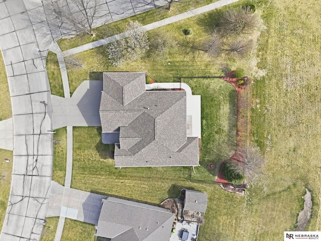 5460 Rockford Drive, Lincoln, NE 68521