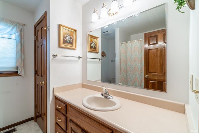 7750 E G Antony Dr-92 Drive, Fort Wayne, IN 46818