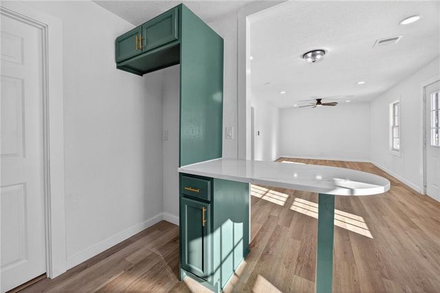 1230 W 25th Street S, Independence, MO 64052