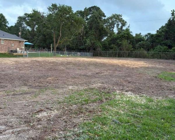 537 Baywood Drive, Seabrook, TX 77586