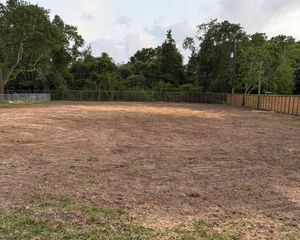 537 Baywood Drive, Seabrook, TX 77586