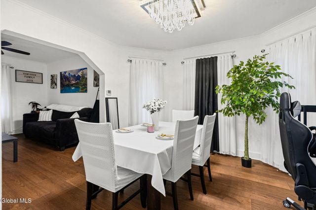 837 Harrison Avenue, Schenectady, NY 12306