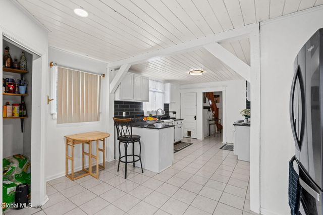 837 Harrison Avenue, Schenectady, NY 12306