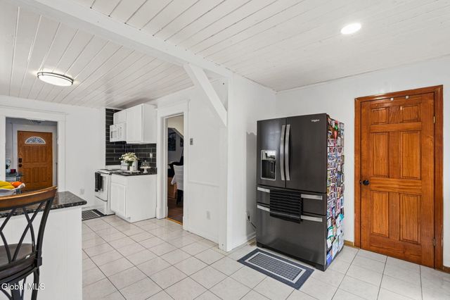 837 Harrison Avenue, Schenectady, NY 12306