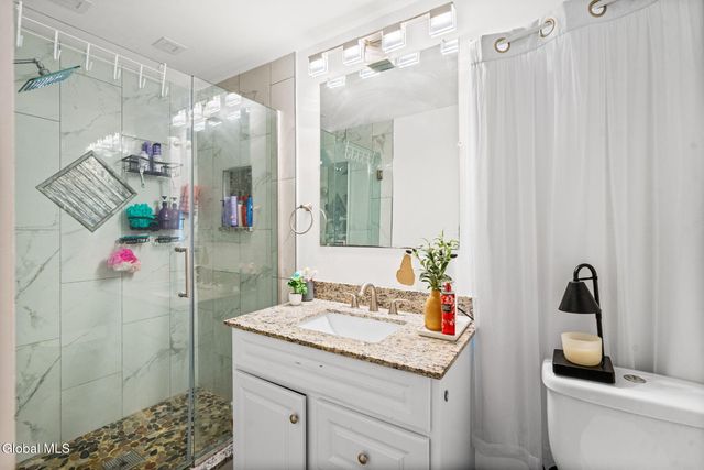 837 Harrison Avenue, Schenectady, NY 12306