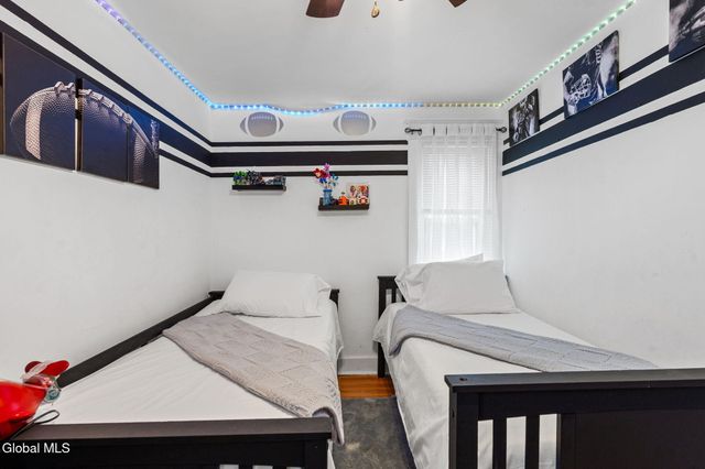 837 Harrison Avenue, Schenectady, NY 12306