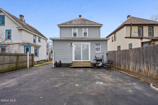 837 Harrison Avenue, Schenectady, NY 12306