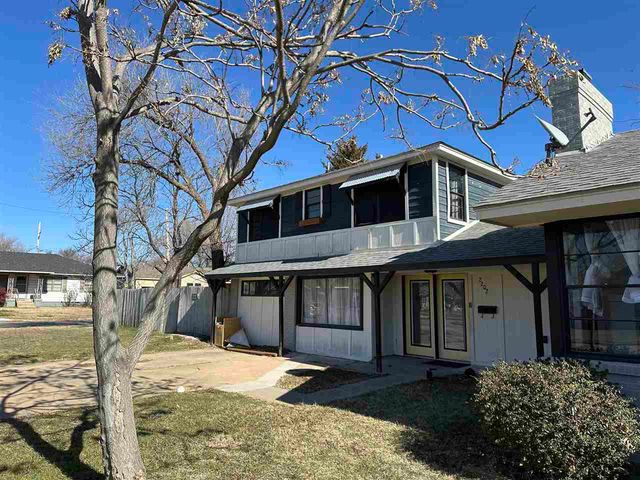 2202 NW Cheyenne Ave, Lawton, OK 73505