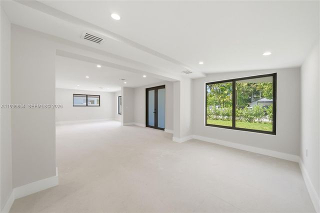 6332 SW 28th Street, Miami, FL 33155