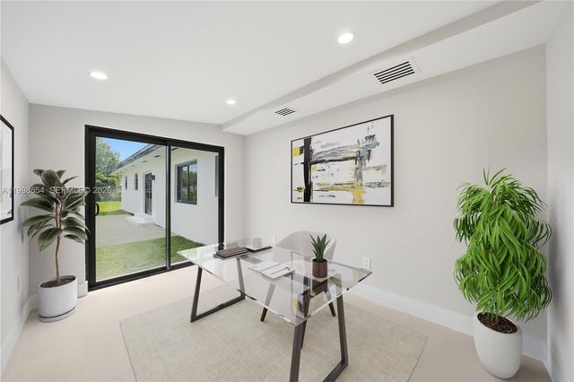 6332 SW 28th Street, Miami, FL 33155