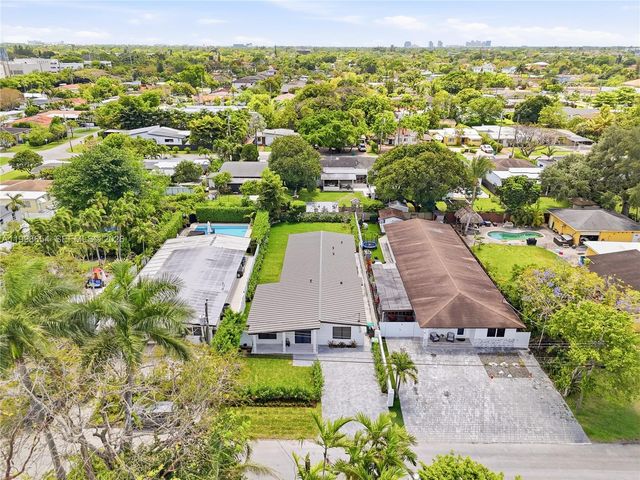 6332 SW 28th Street, Miami, FL 33155