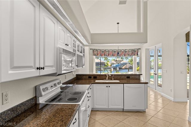 2822 SW 49th TER, Cape Coral, FL 33914