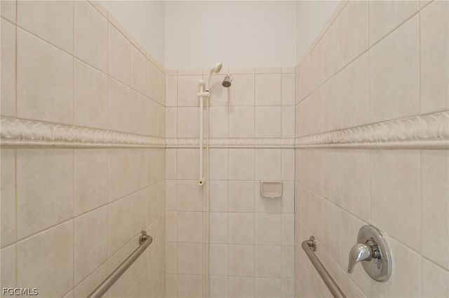 2822 SW 49th TER, Cape Coral, FL 33914