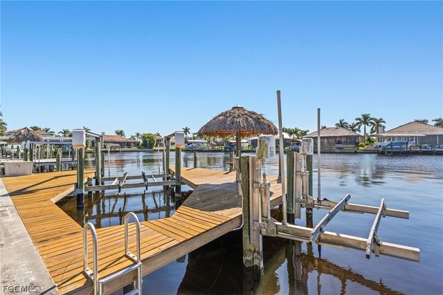 2822 SW 49th TER, Cape Coral, FL 33914